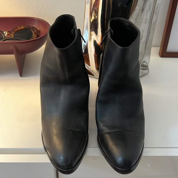 Alexander Wang booties with rose gold heel - Picture 2 of 5